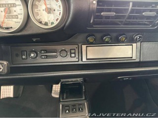 Porsche 911 Carrera 2 1992