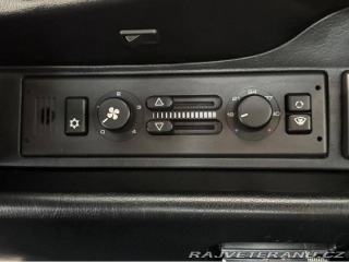 Porsche 911 Carrera 2 1992