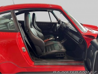 Porsche 911 Carrera 2 1992