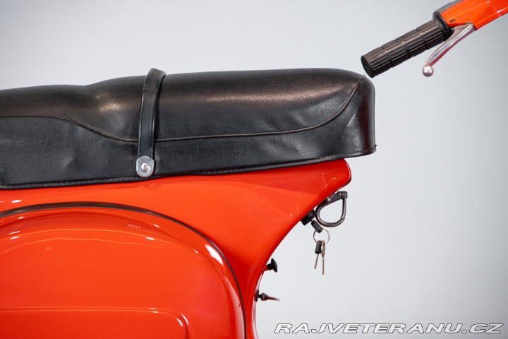 Piaggio Vespa RALLY 200 1974