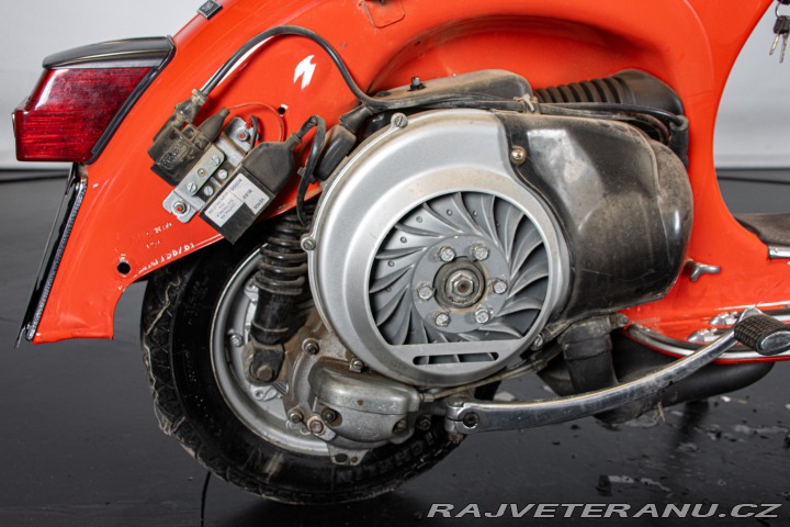 Piaggio Vespa RALLY 200 1974