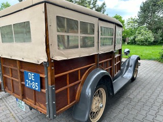 Ford A Woody Station Wagon 1929