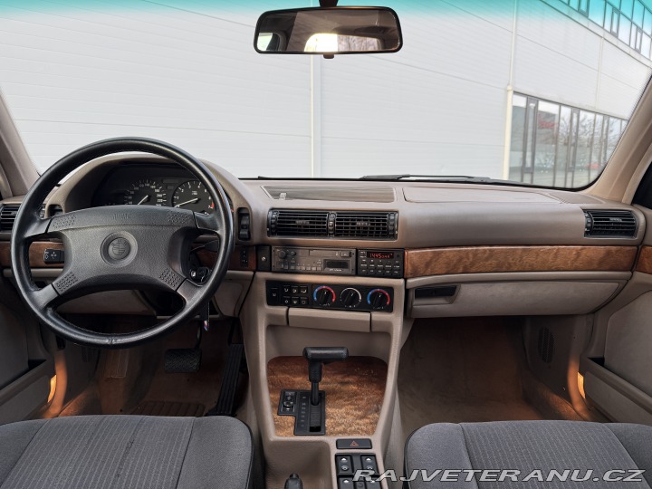 BMW 7 E32 1991