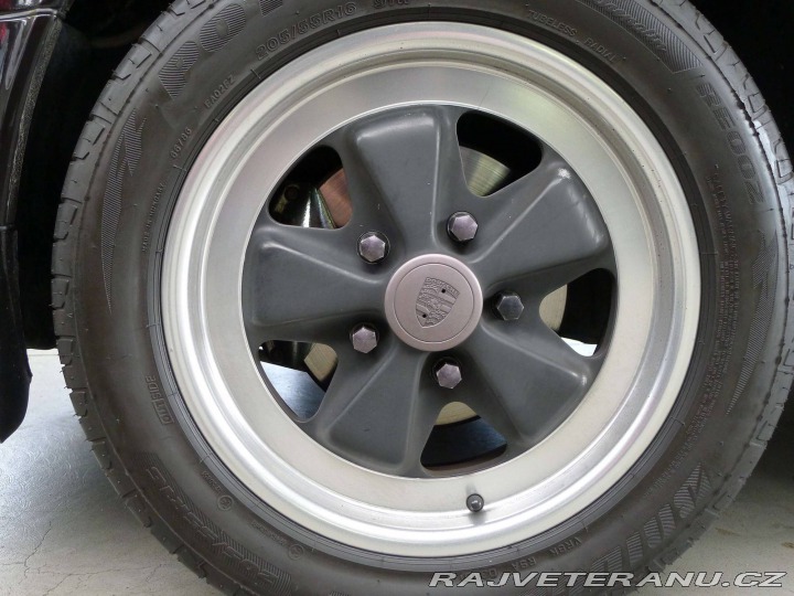 Porsche 911 Carrera 1985