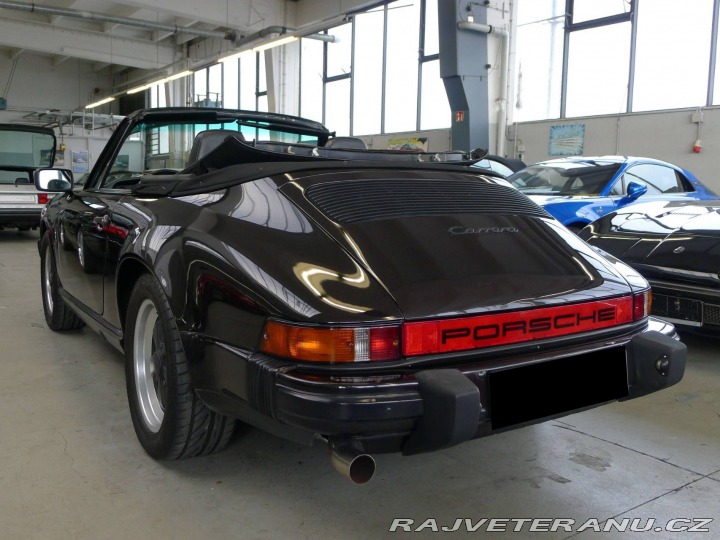 Porsche 911 Carrera 1985