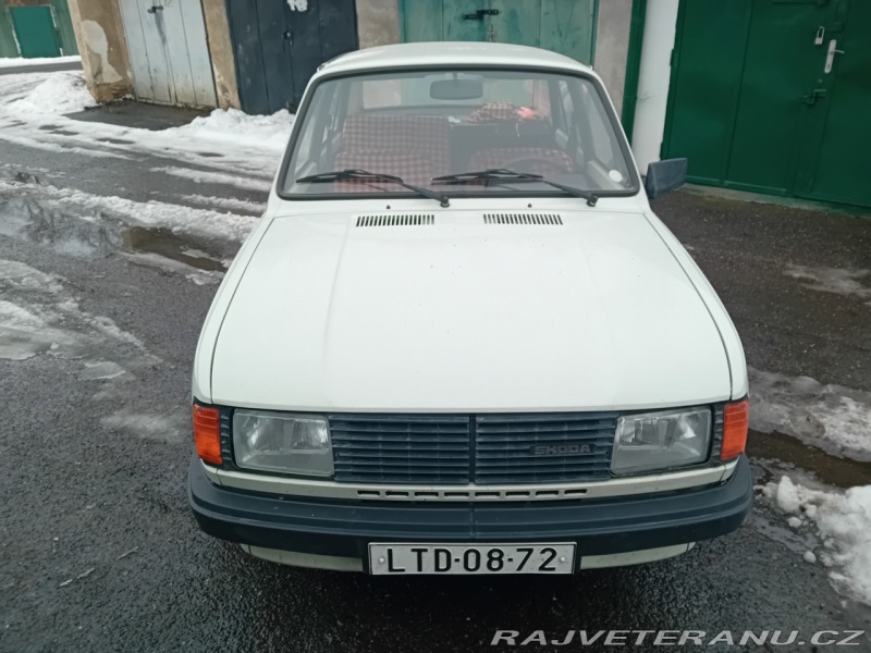 Škoda 120 