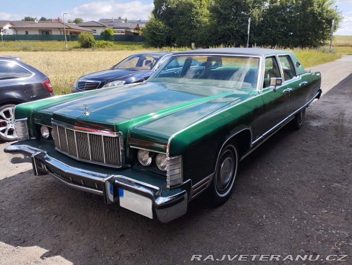 Lincoln Continental Town Car 1976