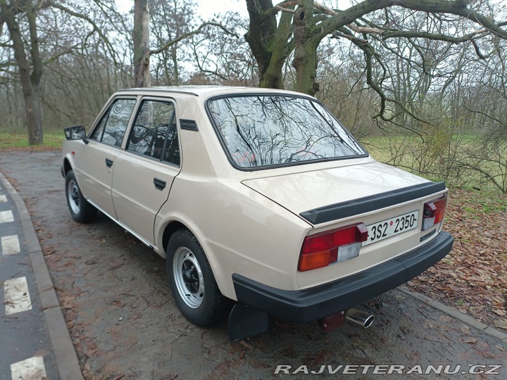 Škoda 120 742.12MII 1988