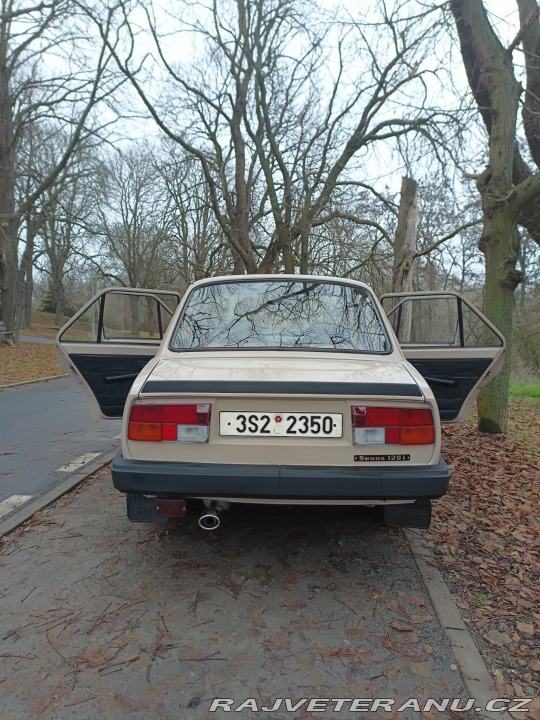 Škoda 120 742.12MII 1988