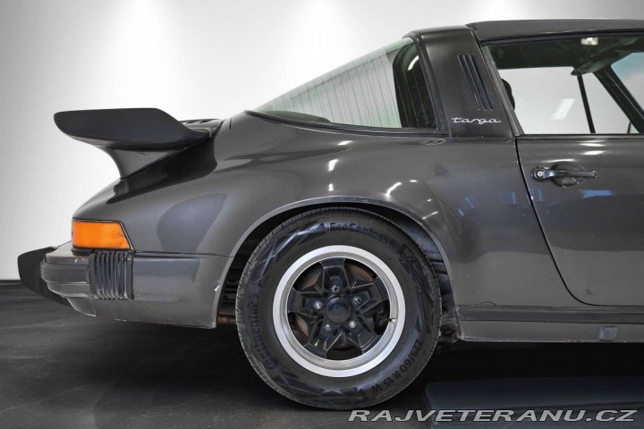 Porsche 911 SC Targa 3.0 1981