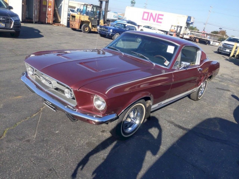 Ford Mustang Fastback