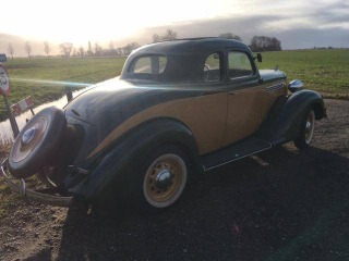 Plymouth Ostatní modely PJ 1935
