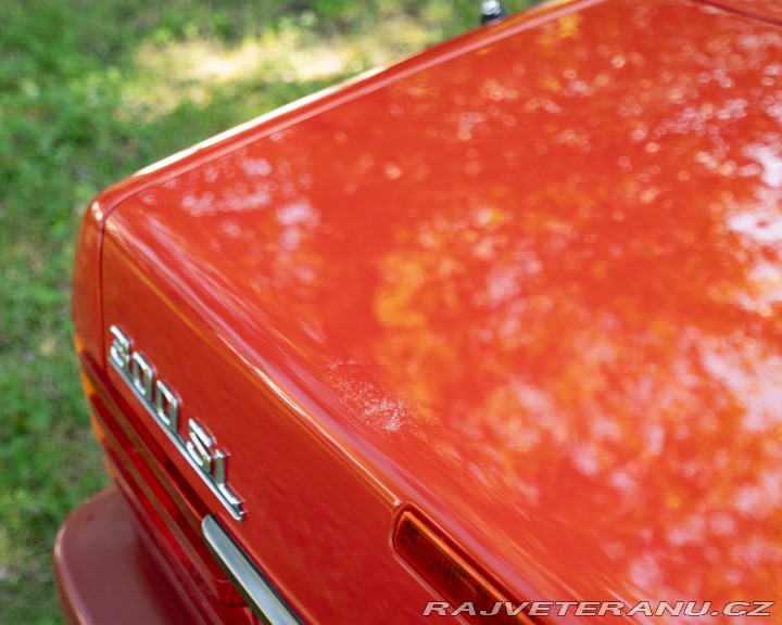 Mercedes-Benz SL 300 1990