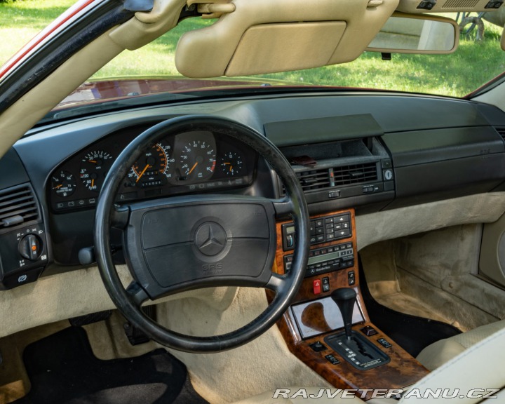 Mercedes-Benz SL 300 1990