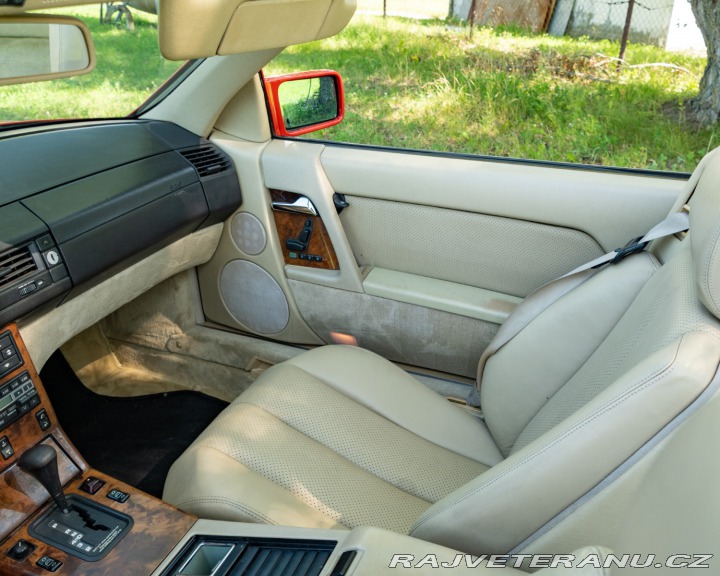 Mercedes-Benz SL 300 1990