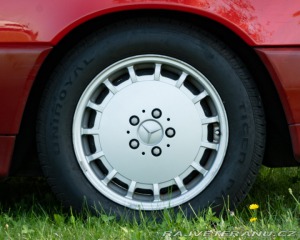 Mercedes-Benz SL 300 1990