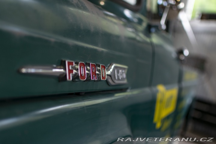 Ford F F-100 1960