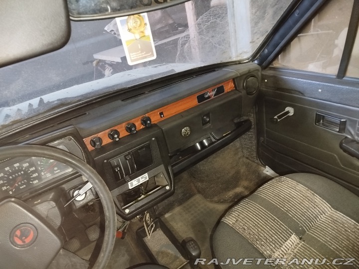 Škoda 135 135 gl 1988