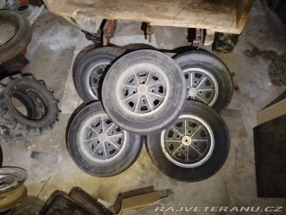 Škoda 135 135 gl 1988