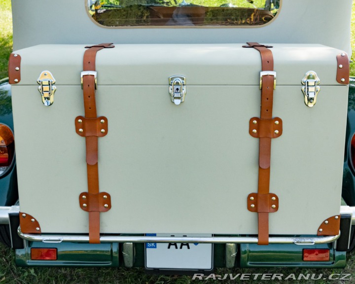 Ostatní značky Ostatní modely Excalibur S3 Phaeton 1979