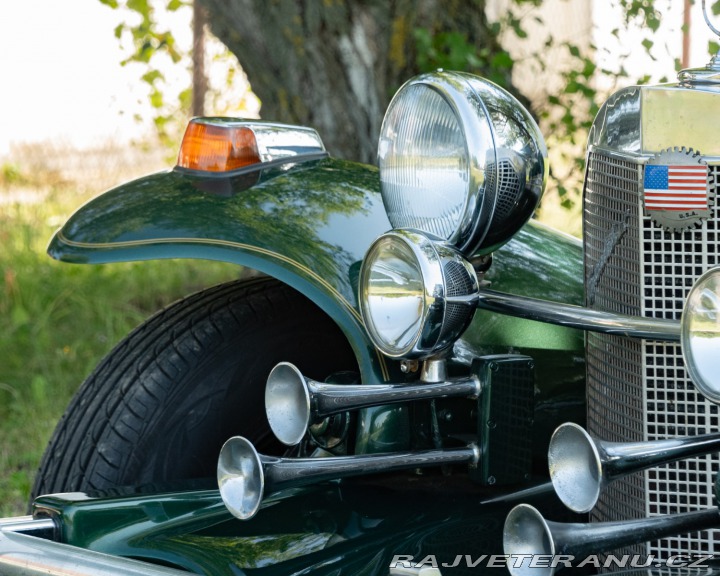 Ostatní značky Ostatní modely Excalibur S3 Phaeton 1979