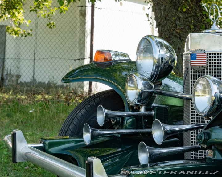 Ostatní značky Ostatní modely Excalibur S3 Phaeton 1979