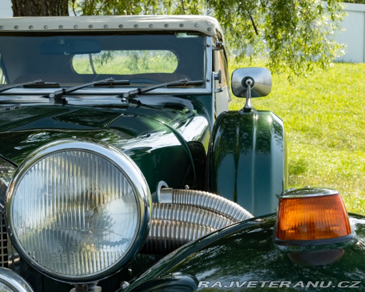 Ostatní značky Ostatní modely Excalibur S3 Phaeton 1979