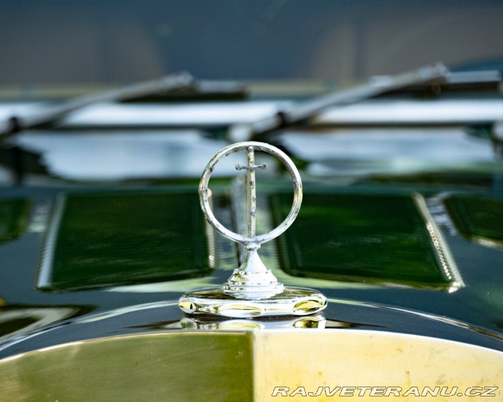 Ostatní značky Ostatní modely Excalibur S3 Phaeton 1979