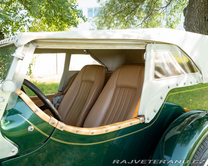 Ostatní značky Ostatní modely Excalibur S3 Phaeton 1979