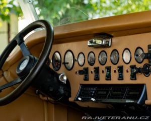 Ostatní značky Ostatní modely Excalibur S3 Phaeton 1979