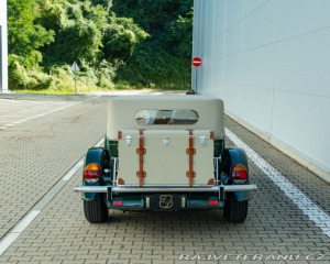 Ostatní značky Ostatní modely Excalibur S3 Phaeton 1979