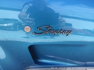 Chevrolet Corvette Stingray Convertible 5.7 V8 Hydra-Matic 1975