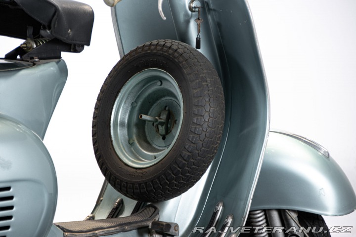 Piaggio Vespa 150 VBA 1960