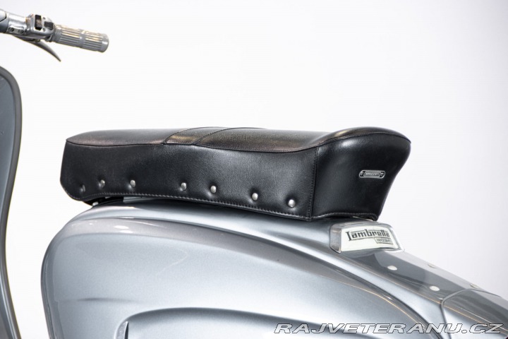 Ostatní značky Ostatní modely Innocenti LAMBRETTA 125 SPECIAL 1966