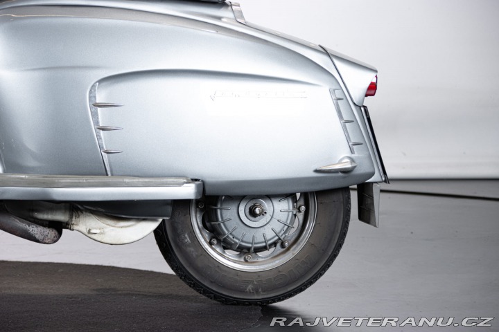 Ostatní značky Ostatní modely Innocenti LAMBRETTA 125 SPECIAL 1966