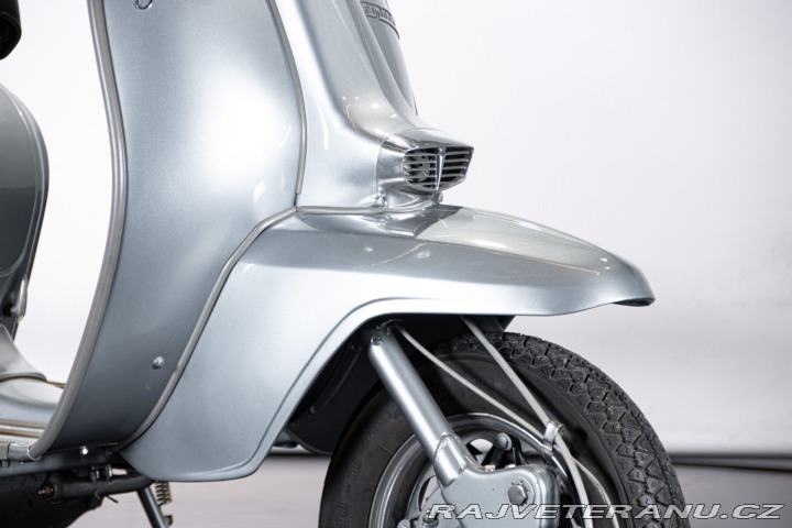 Ostatní značky Ostatní modely Innocenti LAMBRETTA 125 SPECIAL 1966