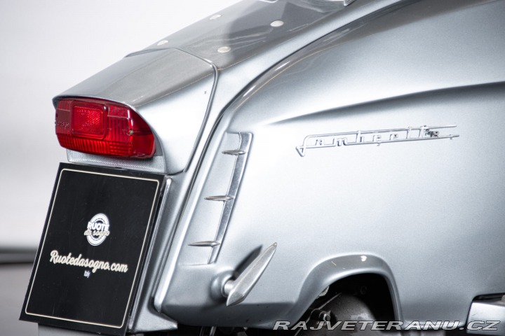 Ostatní značky Ostatní modely Innocenti LAMBRETTA 125 SPECIAL 1966