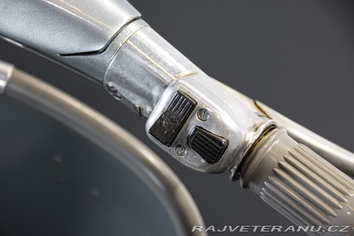 Ostatní značky Ostatní modely Innocenti LAMBRETTA 125 SPECIAL 1966