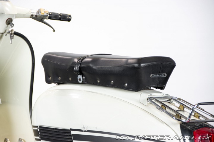 Ostatní značky Ostatní modely Innocenti LAMBRETTA DL 150 MACCHIA NERA 1970