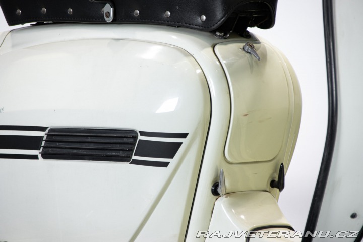 Ostatní značky Ostatní modely Innocenti LAMBRETTA DL 150 MACCHIA NERA 1970