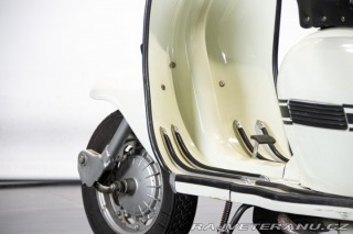 Ostatní značky Ostatní modely Innocenti LAMBRETTA DL 150 MACCHIA NERA 1970