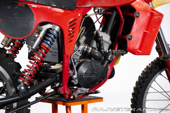 Ostatní značky Ostatní modely Gilera 125 C1 COMPETIZIONE 1981