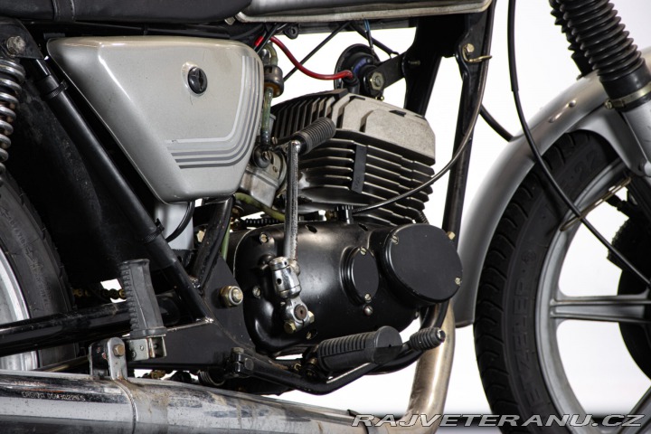 Ostatní značky Ostatní modely Cagiva 125 SST 1982