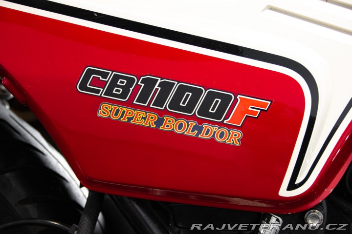 Honda CB 1100 F SUPER BOL D’OR 1983