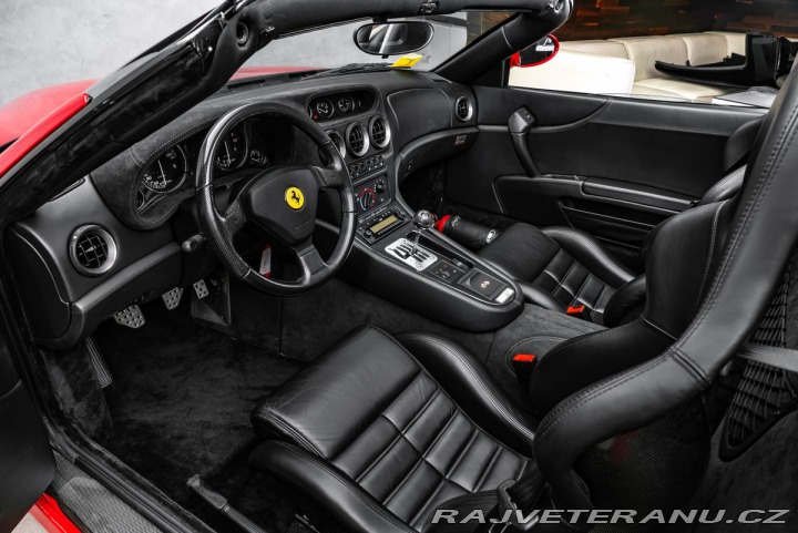 Ferrari 550 550 Barchetta limited 2001