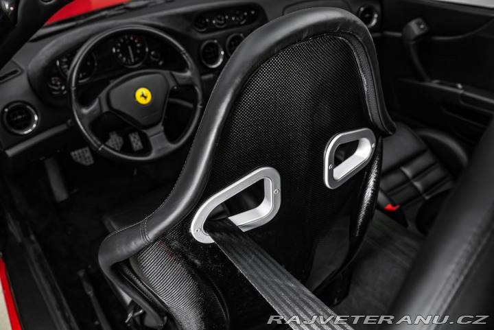 Ferrari 550 550 Barchetta limited 2001