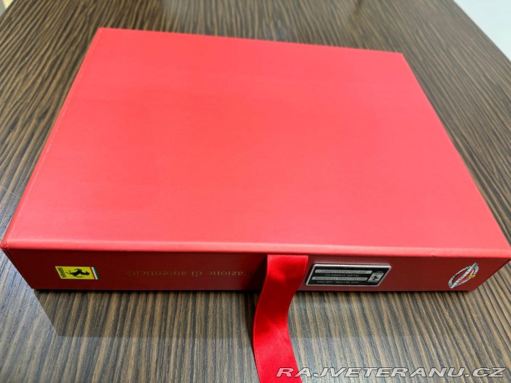 Ferrari 550 550 Barchetta limited 2001