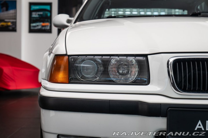 BMW M3 E36 Manuál 1996