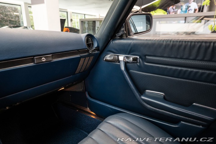 Mercedes-Benz SL  1975
