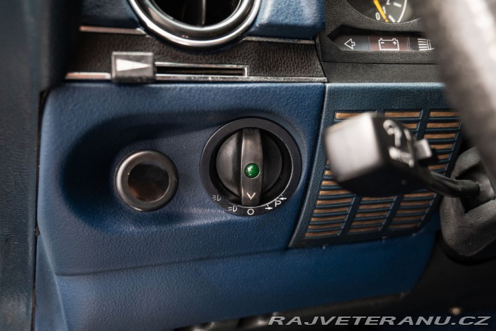 Mercedes-Benz SL  1975